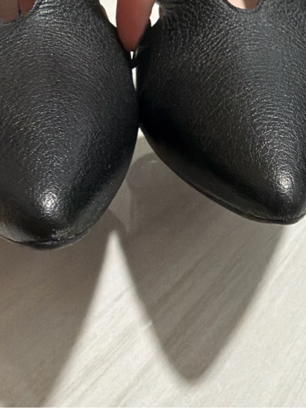“True Soul” Black Leather Slingback Heels with pointed toe - Picture 2 of 8